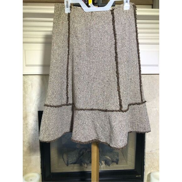 Ann Taylor LOFT Women’s Brown and Cream Elegant Knee Length Flared A-Line Skirt - Picture 3 of 6